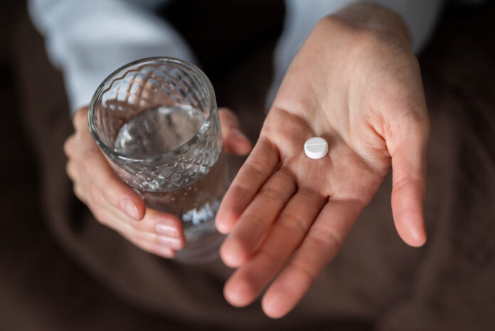 aspirina não deve ser usada de forma indiscriminada na prevenção de AVC