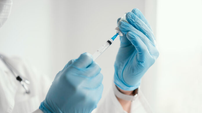 A vacina do HPV protege contra o câncer de colo do útero