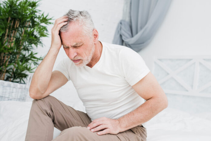 dor crônica afeta 50% dos idosos